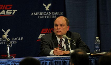 The BIG EAST's John Paquette honored by the Metropolitan Basketball Writers Association